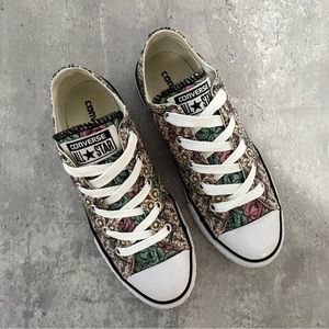 Chuck Taylor Converse All Star Classic Sugar Skulls